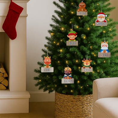 Adorno de Navidad Personalizable de Gaspar en Madera
